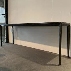 B&B Italia Konsolen|Konsole Mirto Indoor IMT190 6C Platte Marmor Schwarz Marquinia Glänzend Gestell Schwarz Verchromt Lackiert