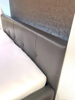 Sitzwerk Polsterbetten|Lederbett KT10 Rindnappaleder Asphalt Anthrazit ohne Lattenrost ohne Matratze