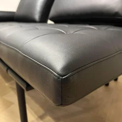 IP Design 2-Sitzer-Sofas|Liege Campus de Luxe Leder Galaxy Schwarz Gestell Metall Schwarz Matt Inklusive Nackenrolle