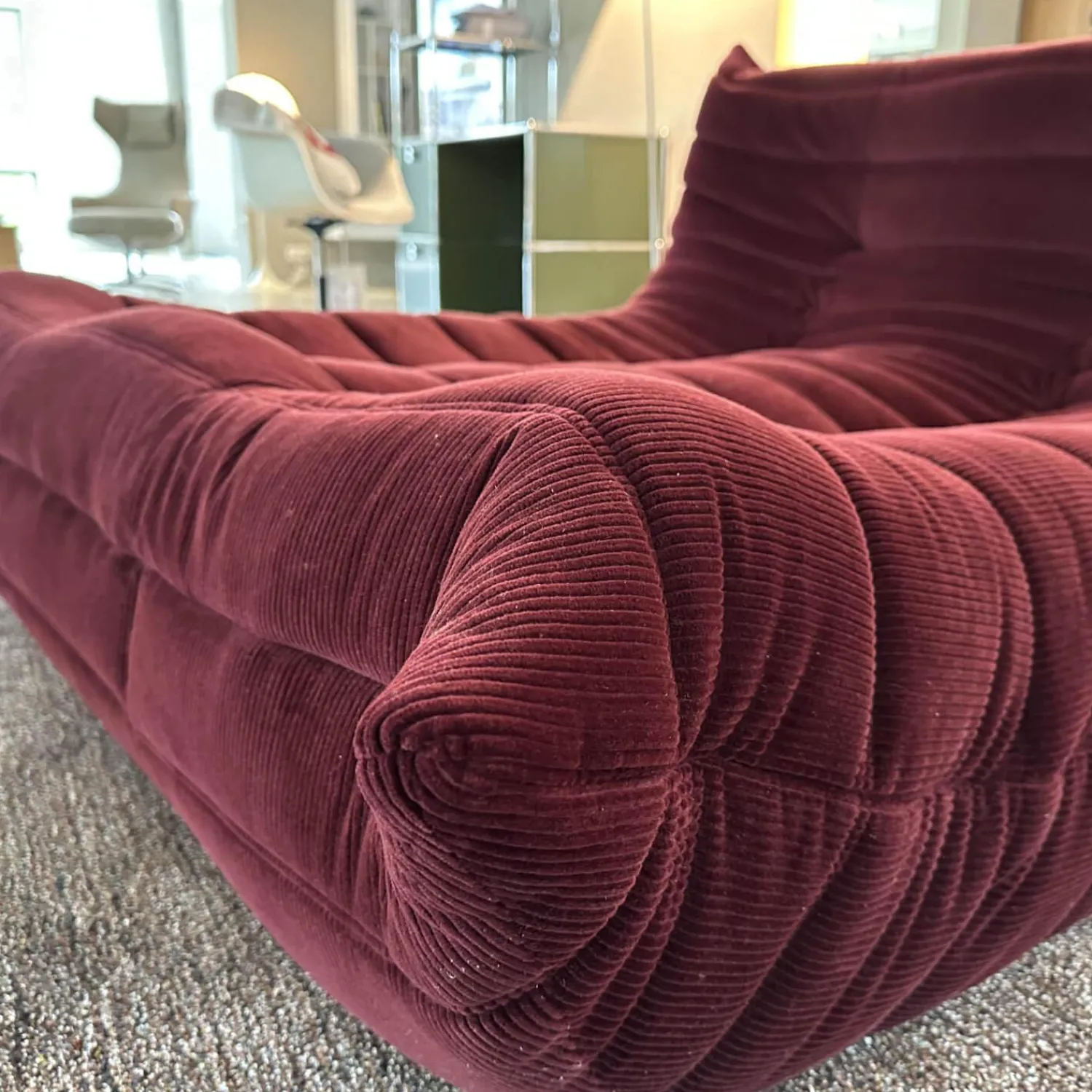 Ligne Roset 2-Sitzer-Sofas|Liegesofa Togo Stoff Cordoue 2 Aubergine Rot Violett