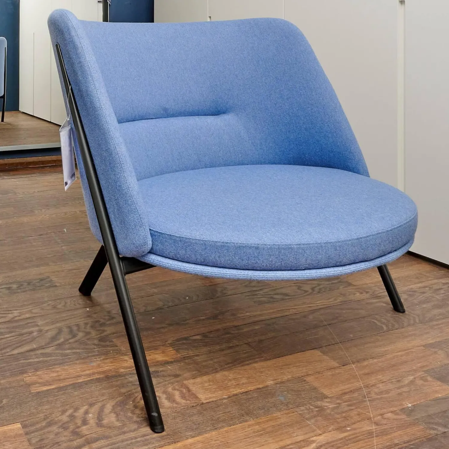 Tecta Loungesessel|Loungesessel DS70 Stoff Dama 75 Mittelblau Blau Gestell Schwarz Pulverbeschichtet Mit Kissen Und Hocker