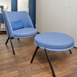 Tecta Loungesessel|Loungesessel DS70 Stoff Dama 75 Mittelblau Blau Gestell Schwarz Pulverbeschichtet Mit Kissen Und Hocker