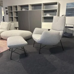 COR Loungesessel|Loungesessel Jalis Stoff 8300 Lichtgrau Grau 4 Fuß Drahtgestell Schwarz Pulverbeschichtet Inklusive Hocker