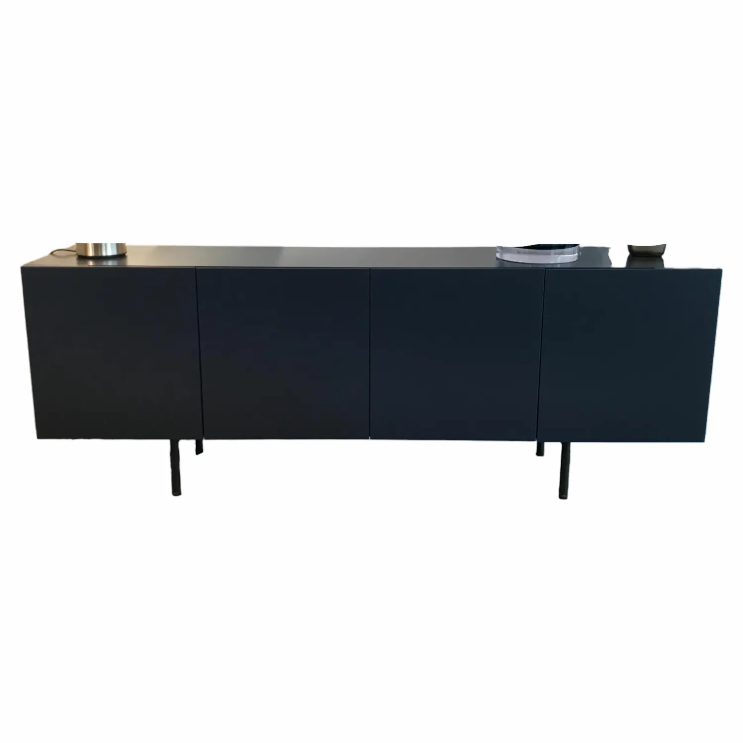 Zoom by Mobimex Kommoden & Sideboards|Lowboard Hue MDF Stahlblau Füße Schwarz Pulverbeschichtet