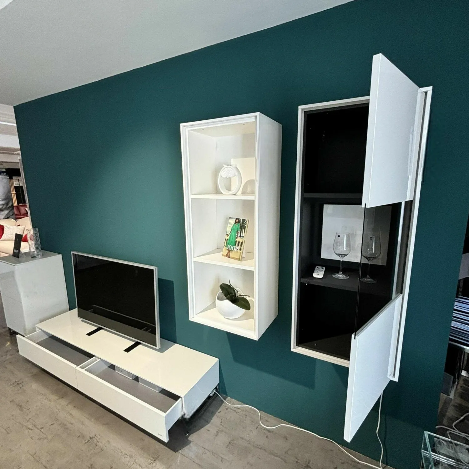 JOOP! Wohnwände & Tv-Lowboards|Lowboard Mit Hängeschränke Joop 73112 Lack Kristallgrau Grau Metallfüßen Chromfarben Mit Integrierte Beleuchtung