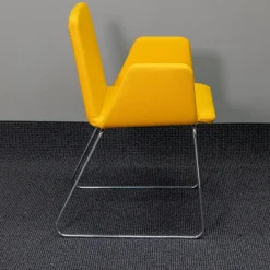Girsberger Einzelstühle|Mehrzweckstuhl Pepe Filzbezug Gelb Kufengestell Verchromt