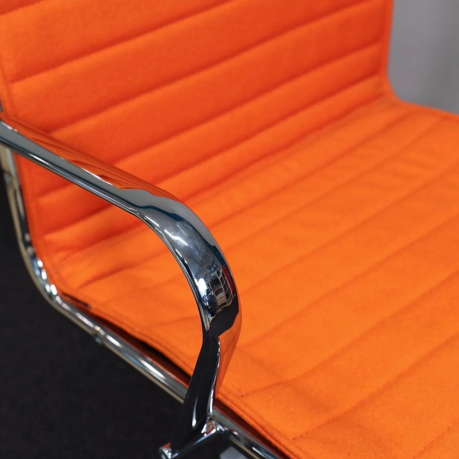 Quinti Einzelstühle|Mehrzweckstuhl Season Slim Naturleder Orange Kreuzfuß Chrom