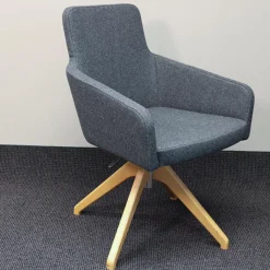 Wagner Living Einzelstühle|Mehrzweckstuhl W-Cube 1 Filzstoff Gestell Eiche Natur Geölt