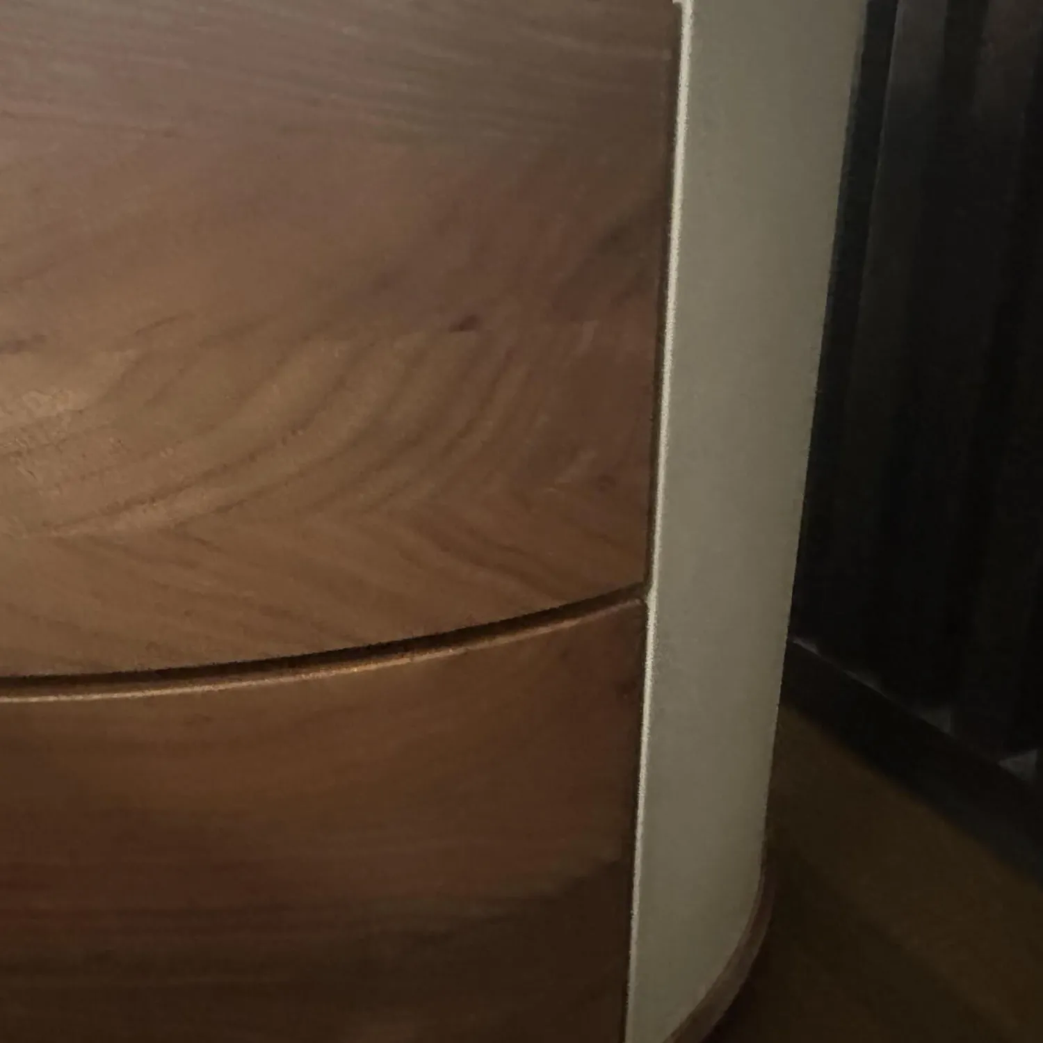 YOMEI Nachttische|Nachtschrank S100 Korpus Leder Taupe Beige Front Und Schubladen Nussbaum