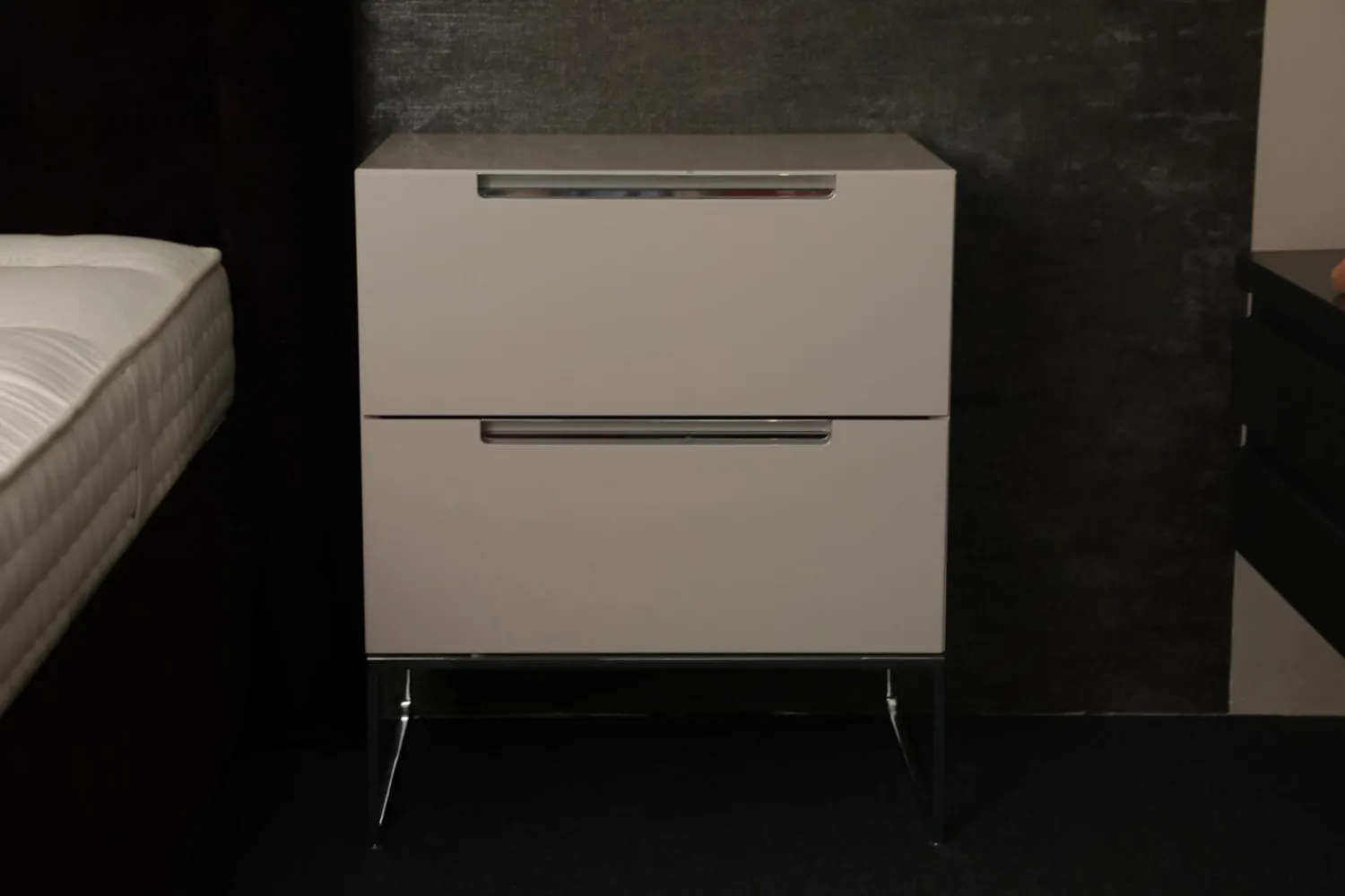 Interlübke Nachttische|Nachttisch Mell Mattlack M17 Sand Beige Weiß Gestell Chrom Mit 2 Schubladen