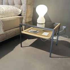 B&B Italia Nachttische|Nachttisch Quiet Lines Platte Rauchglas Leder Kasia 315 Wüstenfarben Braun Gestell Nickel Bronzefarben Lackiert