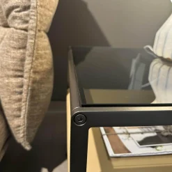 B&B Italia Nachttische|Nachttisch Quiet Lines Platte Rauchglas Leder Kasia 315 Wüstenfarben Braun Gestell Nickel Bronzefarben Lackiert