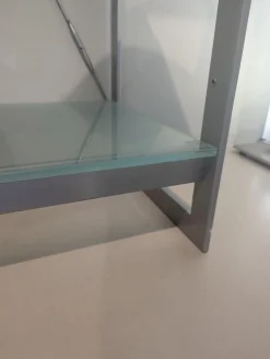 Christine Kröncke Regale|Offenes Regal Satiniertes Glas Metall