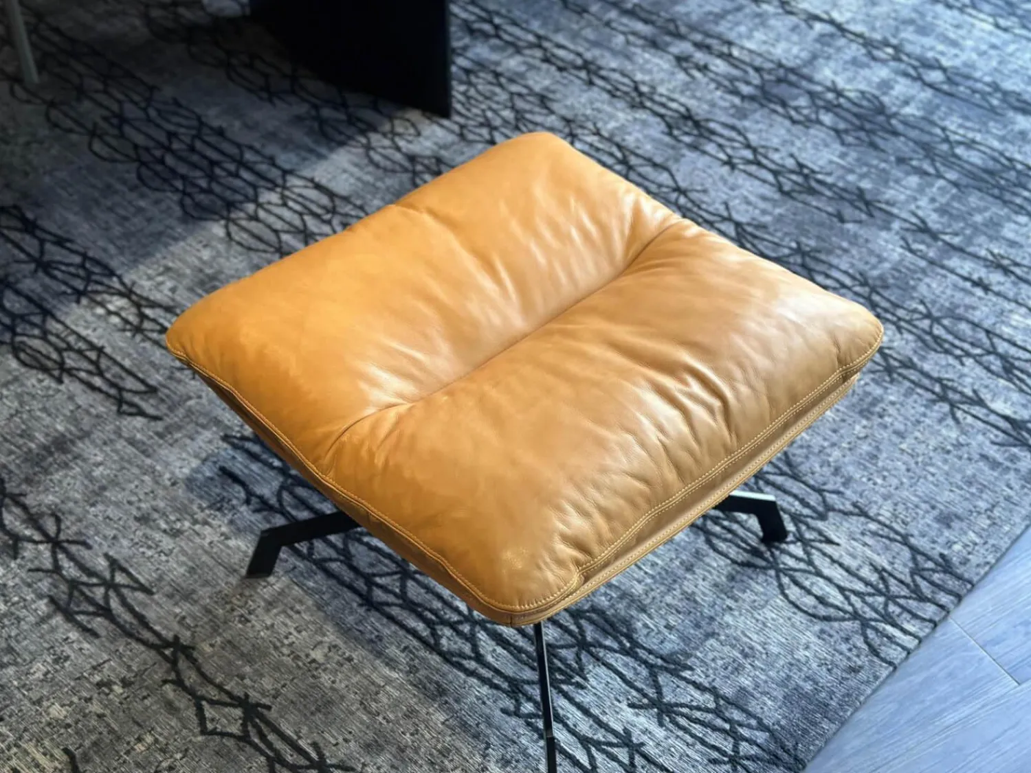 KFF Hocker & Sitzsäcke|Ottomane Arva L Leder Congnac 180 Leder Silk