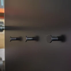 Schönbuch Garderoben|Paneelgarderobe Mask S Paneel Lack 46 Schwarz Und Schubkastenelement 53 Salbei Blau