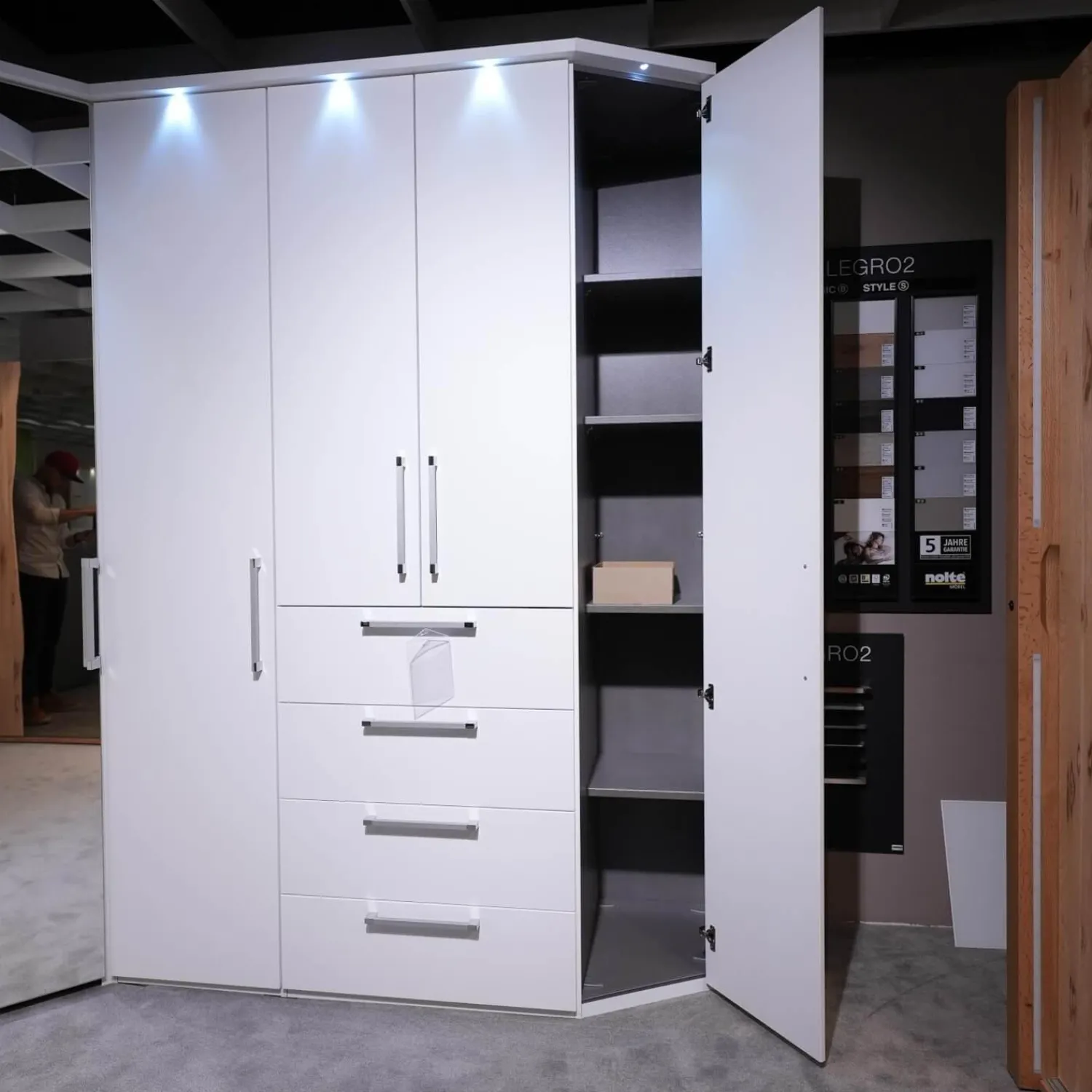 Nolte Kleiderschränke|Planungsschrank Horizont Polarweiß Mit Beleuchtung