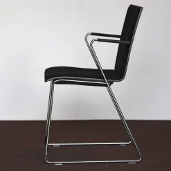 Thonet Einzelstühle|Polsterarmlehnstuhl S182 PFST Bezug Cava3 Schwarz Sitzschale Formholz Buche Schwarz