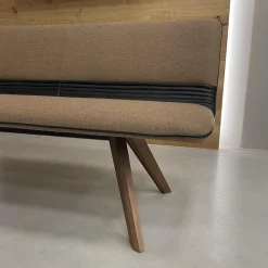 Hülsta Bänke|Polsterbank Stoffbezug LDS32 Affix mit 4-Fuß-Gestell aus Nussbaum