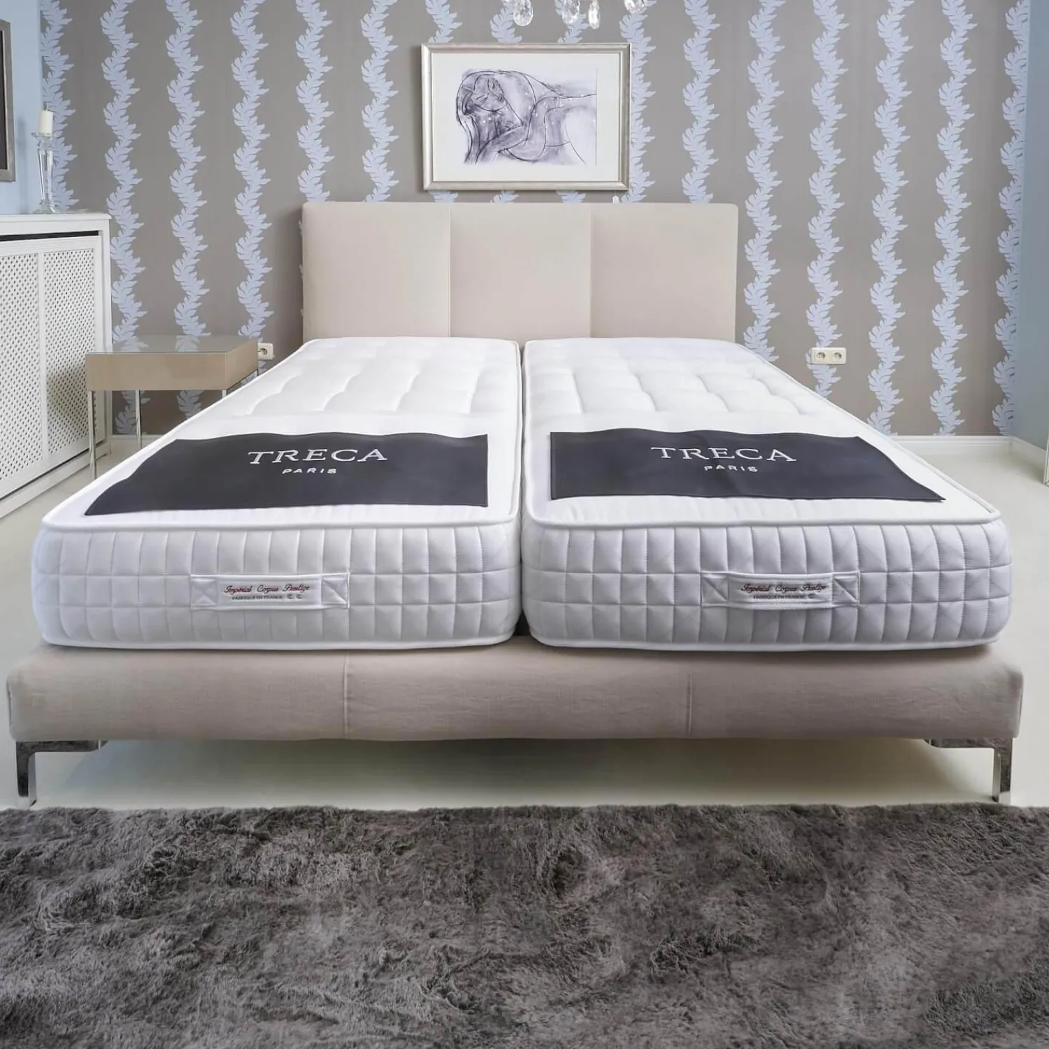 Treca Interiors Polsterbetten|Polsterbett Kate Stoff Hot Madison 072 Beige Creme Füße Chrom mit Matratzen