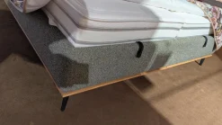 Oschmann Polsterbetten|Polsterbett Merida Stoff Trust Lind 740003 Gruün Kopfteil 1857 Metallfuß W010 Schwarz Mit Matratzen