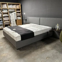 Schramm Polsterbetten|Polsterbett Paio Stoff Mirage Graublau Mit Matratzen Und Motorischer Verstellung