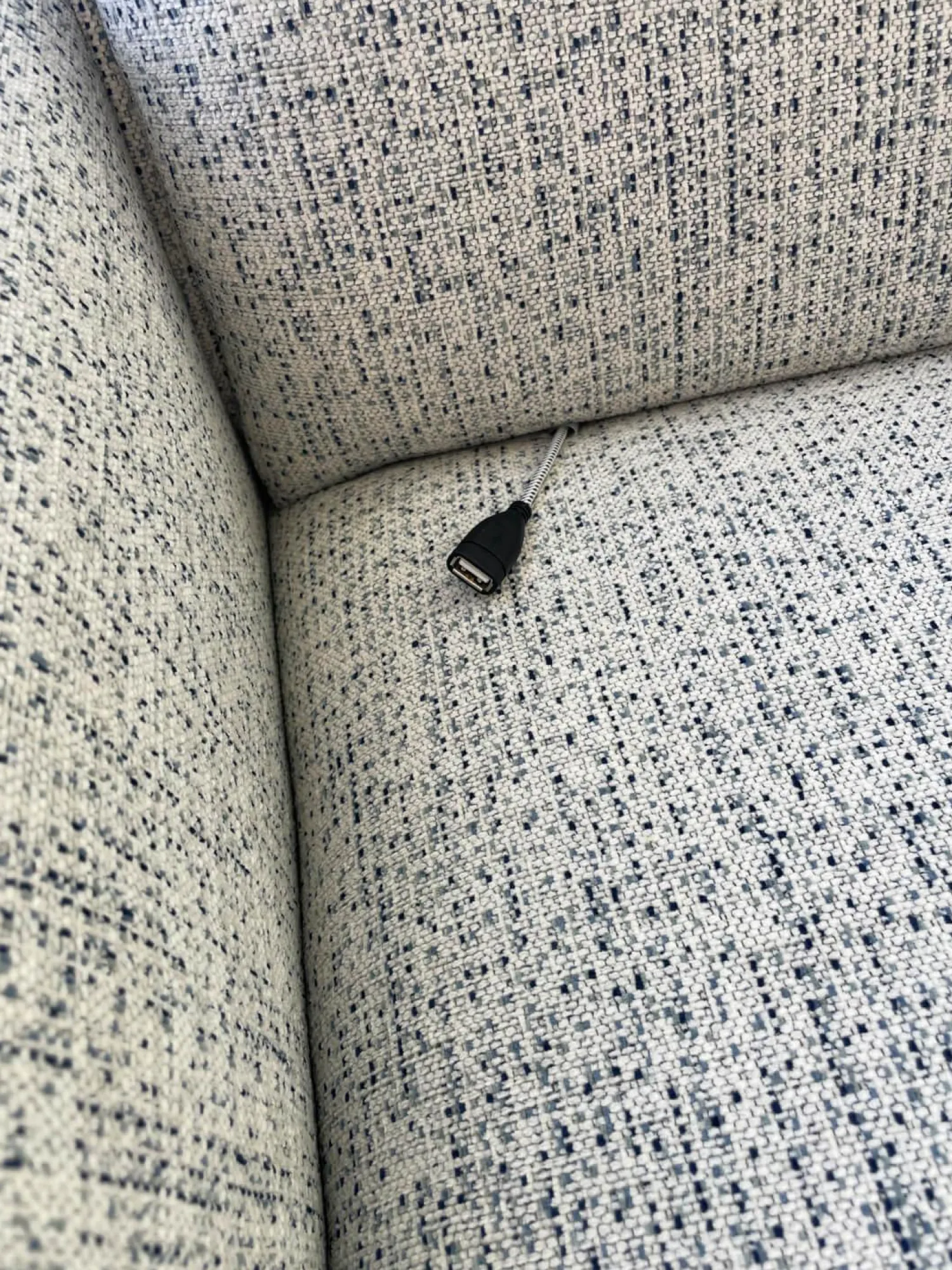 Rom Ecksofas|Polstereckgruppe Vitis CL280 Stoff Ancona Sky Grau Blau Fuß Schwarz Inklusive Motorischer Relaxfunktion