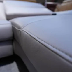 Hukla Ecksofas|Polstergarnitur 4055 Bezug 60 Credo Granit Aluminiumfuß Schwarz F2 Mit WallAway-Funktion