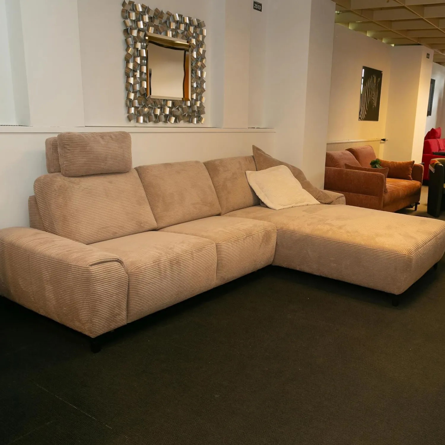 Gallery M Ecksofas|Polstergarnitur Leon Bezug Cord Taupe Metallfuß 1015 Schwarz Matt Mit Schlaffunktion