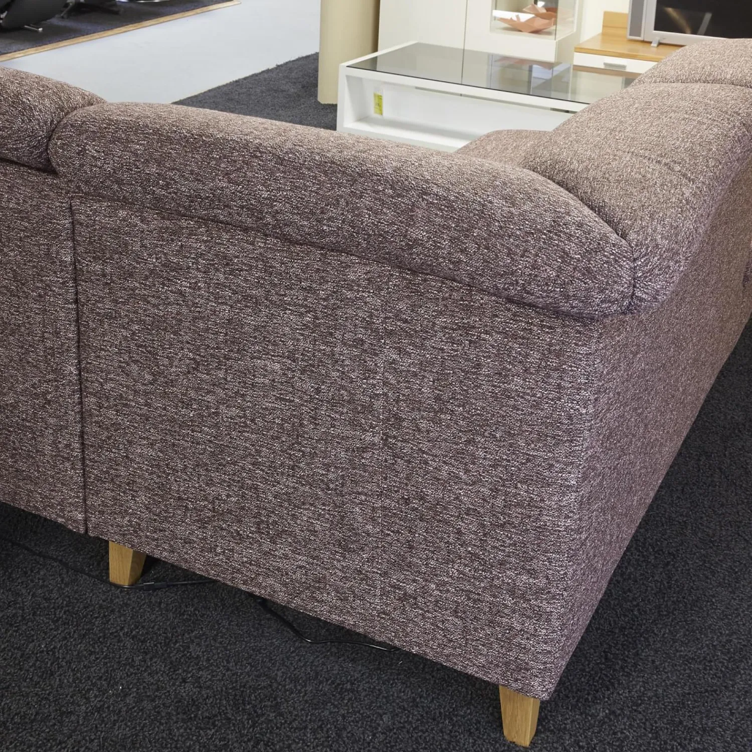 Activineo Ecksofas|Polstergarnitur Gavi Bezug Stoff Toronto 7 Brombeer Füße Eiche Inklusive Wall-Away Funktion Motorisch