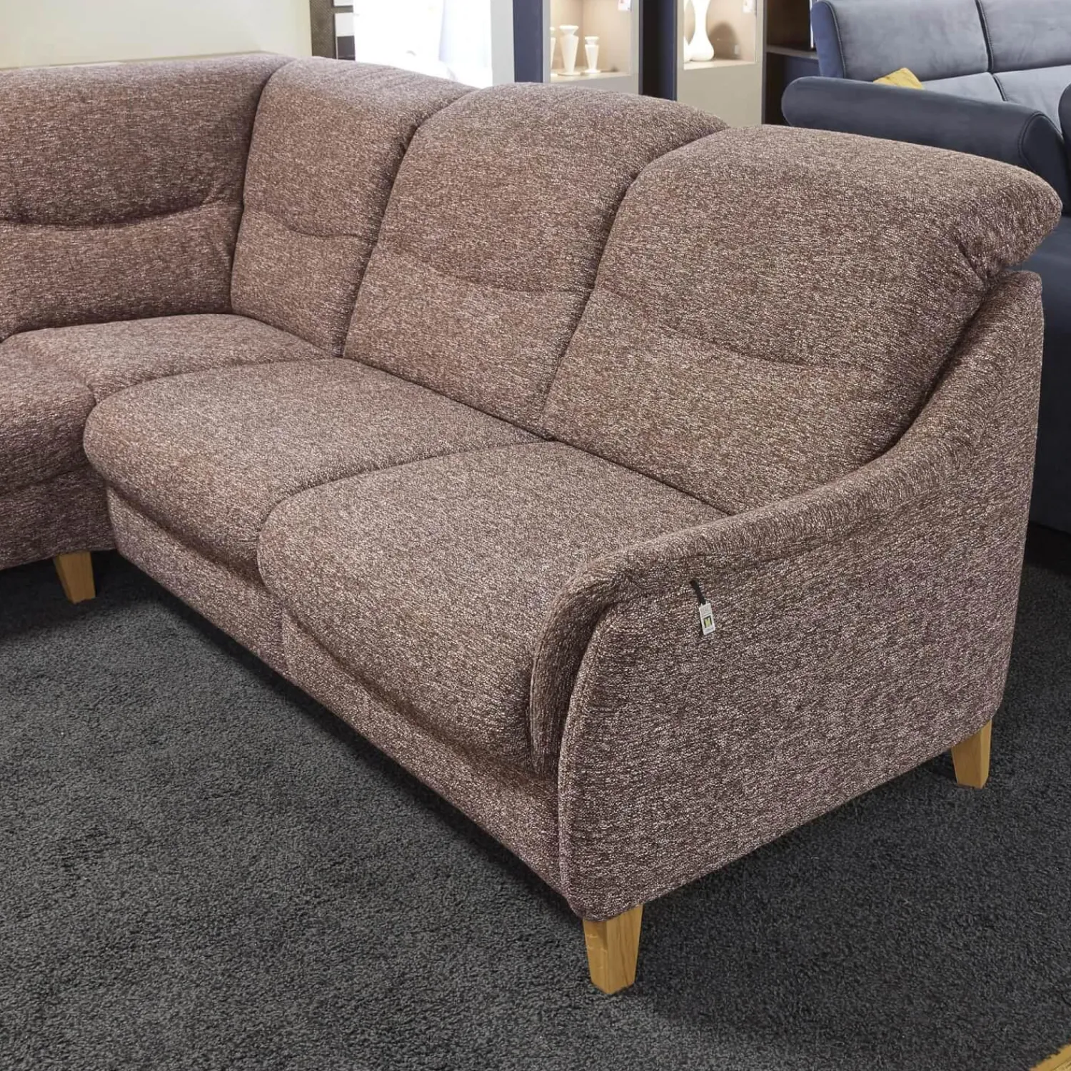 Activineo Ecksofas|Polstergarnitur Gavi Bezug Stoff Toronto 7 Brombeer Füße Eiche Inklusive Wall-Away Funktion Motorisch