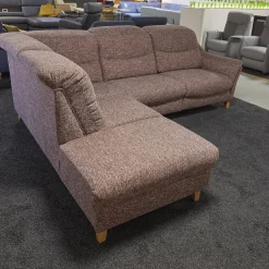 Activineo Ecksofas|Polstergarnitur Gavi Bezug Stoff Toronto 7 Brombeer Füße Eiche Inklusive Wall-Away Funktion Motorisch