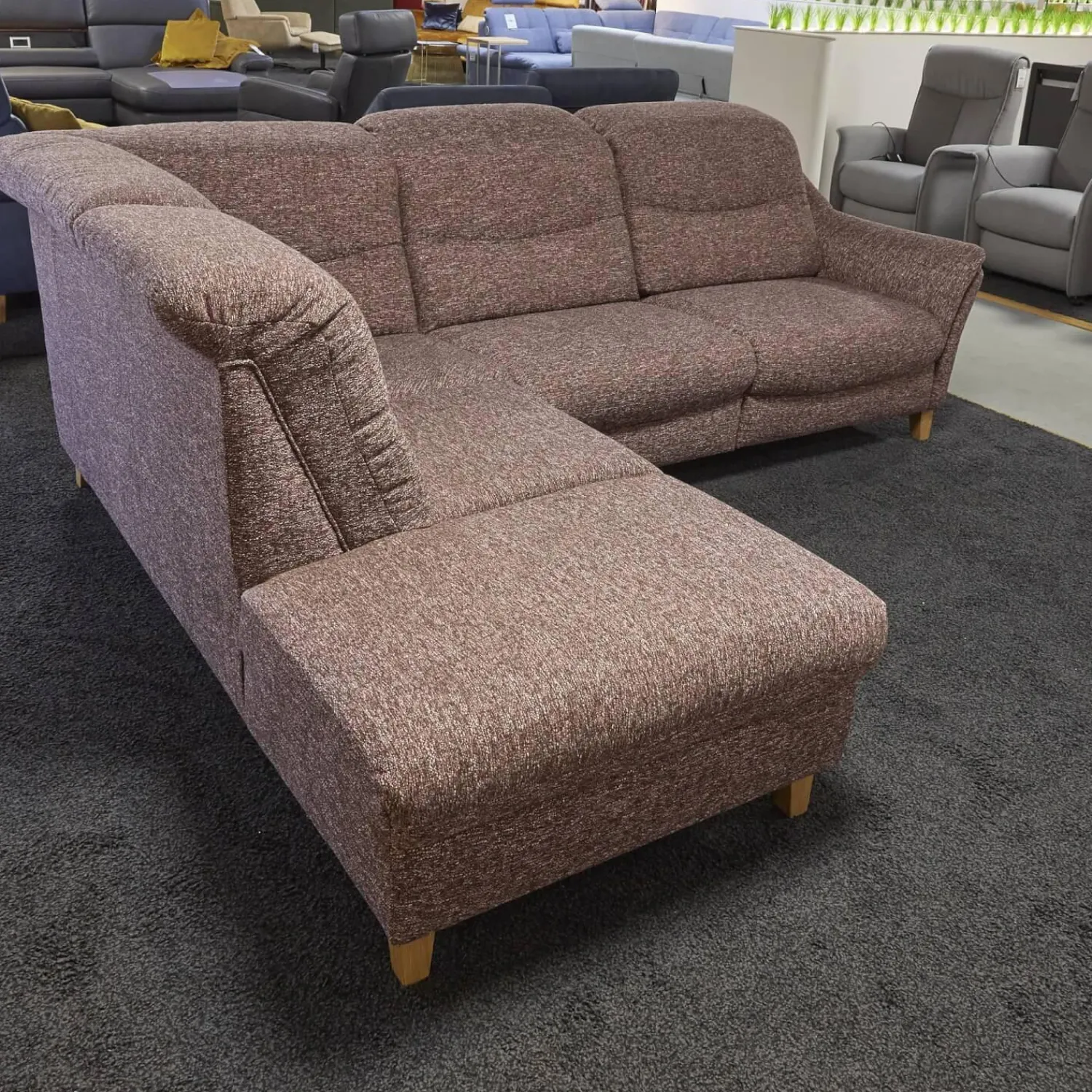 Activineo Ecksofas|Polstergarnitur Gavi Bezug Stoff Toronto 7 Brombeer Füße Eiche Inklusive Wall-Away Funktion Motorisch