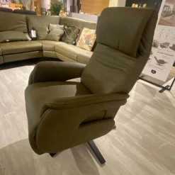 Steinpol Polstergruppen|Polstergruppe Cesaro Casada Leder Olive Grün Gestell Edelstahl Füße Schwarz Edelstahl Lackiert Mit Elektrischen Verstellungen Der Kopfstützen Und Fußablage Inklusive 5 Kissen