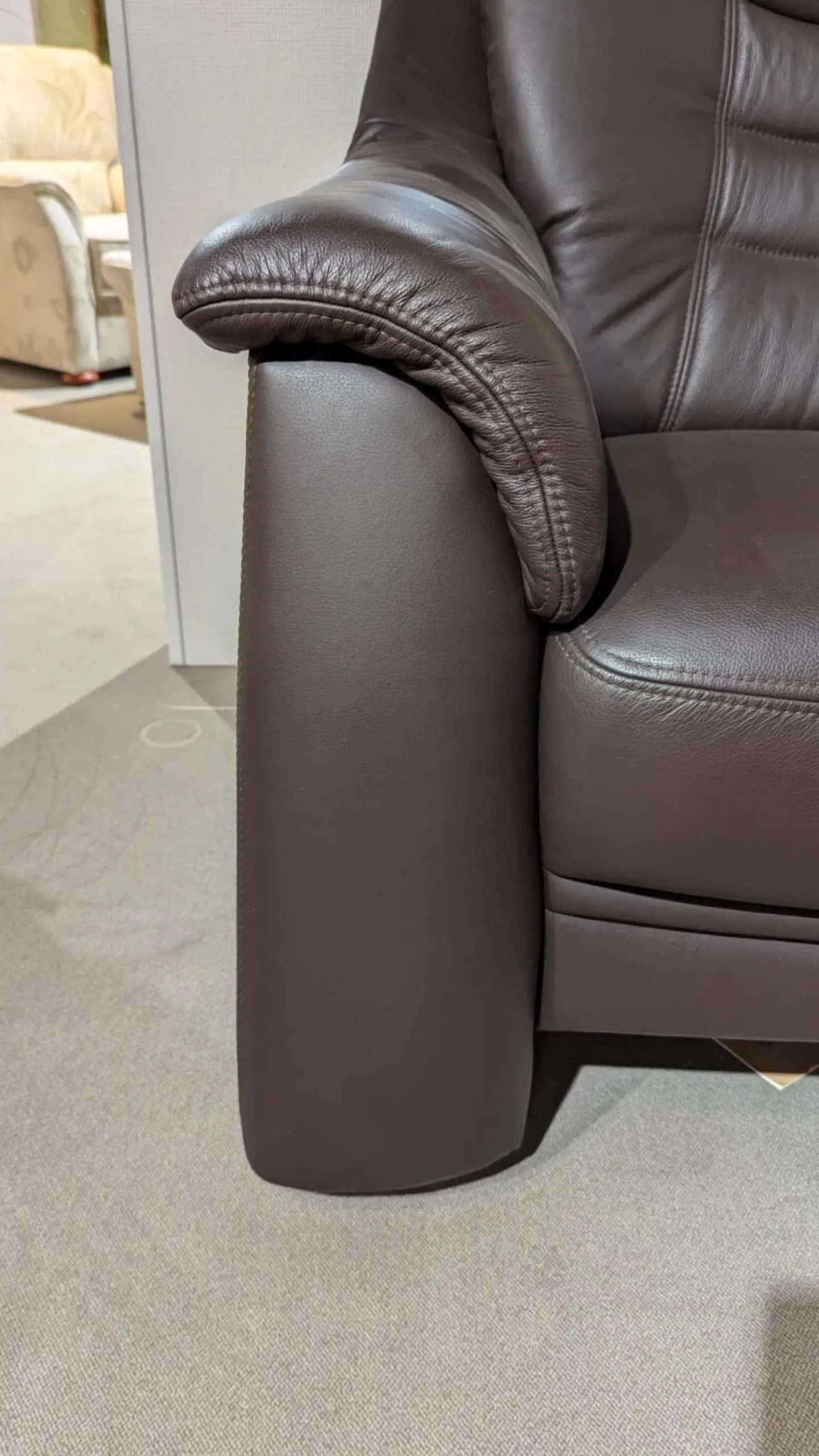 Gruber Polstergruppen|Polstergruppe Cora Leder Casay 78 Mocca Schwarz 3-2-1