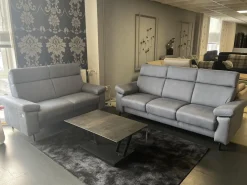 Arco Polstergruppen|Polstergruppe Havannah Stoff Eldorado Hellblau Grau Füße Metall Schwarz Lackiert Mit Armteilverstellung Und Elektrischen Sitzvorzug