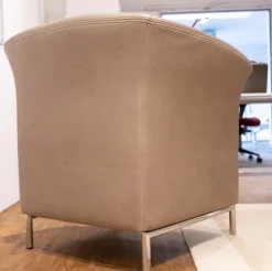 WK Wohnen Polstergruppen|Polstergruppe Navarro Anilin-Dickleder Füße Metallbügel Nickel Satiniert