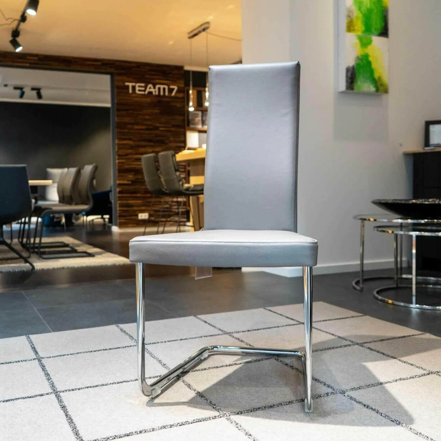 Tecta Einzelstühle|Polster-Kragstuhl B25-1P Leder Taupe Mit Stahlgestell Verchromt