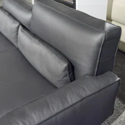 WK Wohnen 2-Sitzer-Sofas|Polstermöbel WK 530 Gracella Leder Cougar Farbe 10 Schwarz Metallfuß Matt Anthrazit Lackiert