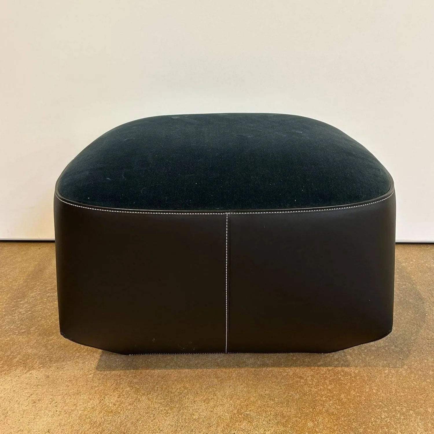 Walter Knoll Hocker & Sitzsäcke|Polstersitz Isanka 192 H1 Korpus Leder Saddle Black Schwarz Sitz Stoff Harald 2 Dark Jade Dunkelgrün