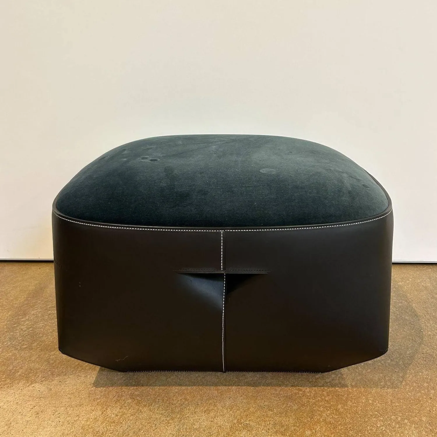 Walter Knoll Hocker & Sitzsäcke|Polstersitz Isanka 192 H1 Korpus Leder Saddle Black Schwarz Sitz Stoff Harald 2 Dark Jade Dunkelgrün