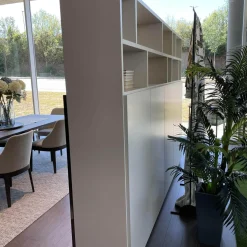 Molteni & C Regale|Wohnwände & Tv-Lowboards|Raumteiler 505 in Lack Kieselgrau mit Glastüren Schwarz Chrom