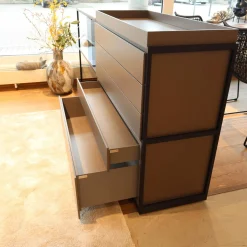 Interlübke Kommoden & Sideboards|Raumteiler Tado Lack M10 Schwarz Eloxiert O20 Mit Klappe Und Schubkasten Und Fachböden