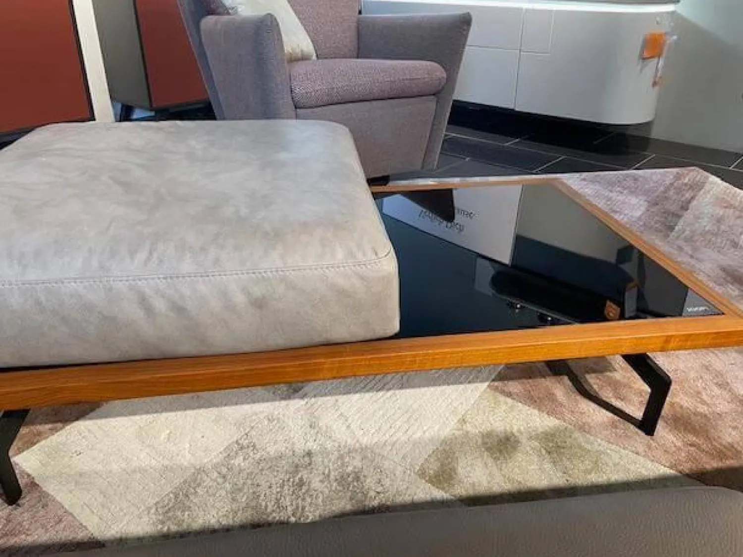 JOOP! Daybeds & Recamieren|Recamiere LR 007 8151 Leder 24 Longru Brown Braun Füße Hochglanz Poliert Inklusive Holzablage Und Tischhocker