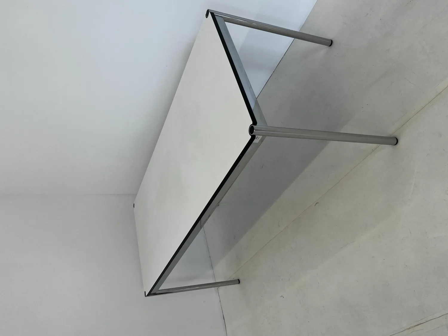 USM Haller Schreibtische & Sekretäre|Rechtecktisch 175x75 USM-Haller Kunstharz Perlgrau Gestell Verchromt