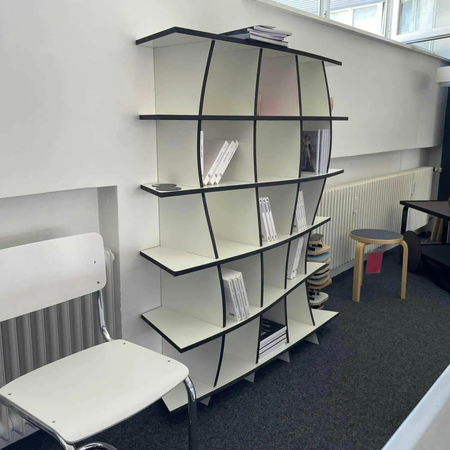 MDF Italia Regale|Regal Cosy Material Weiß MDF Schwarz