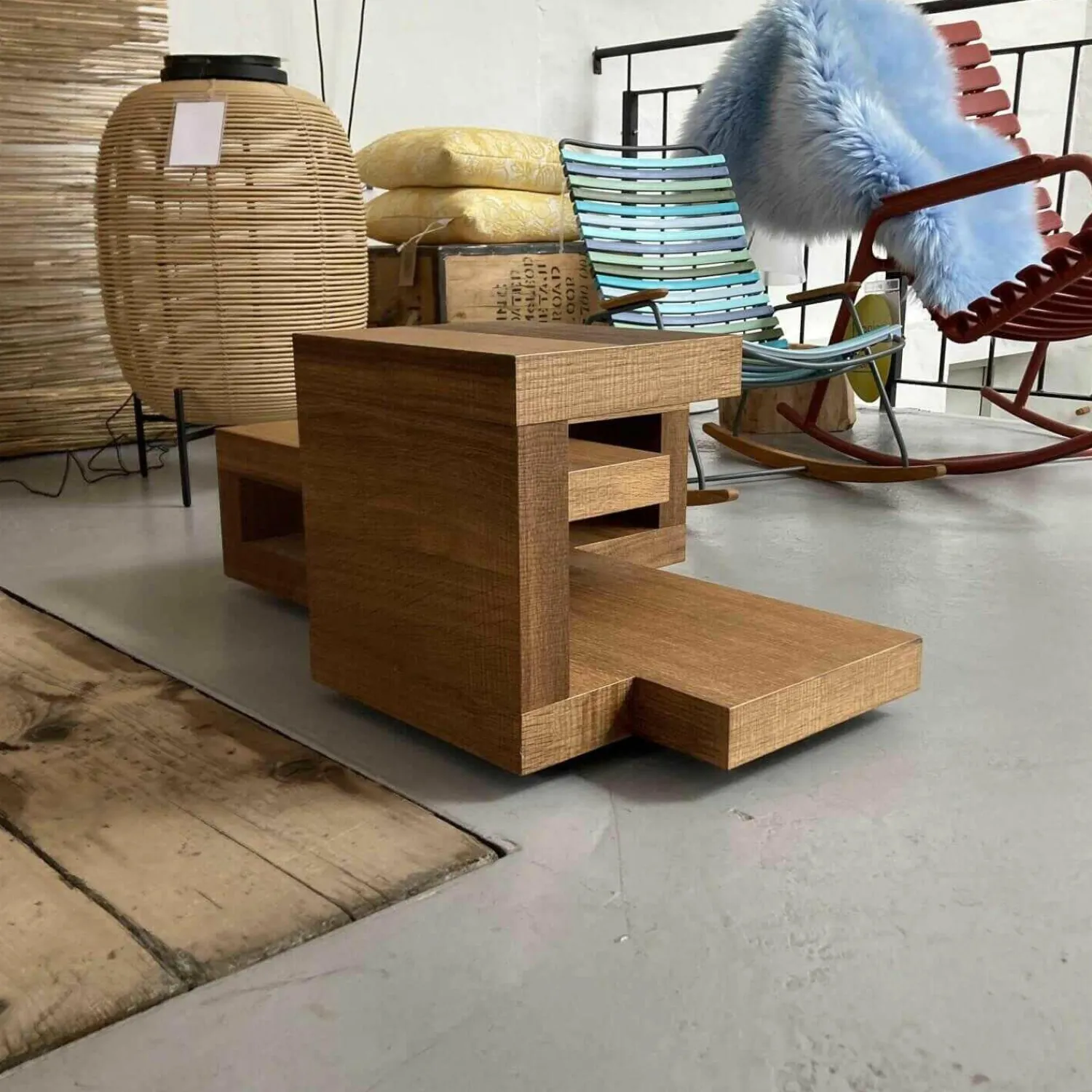 Cubit Regale|Regal Liberia Qubit in Eschenholz Schwarz Gebeizt