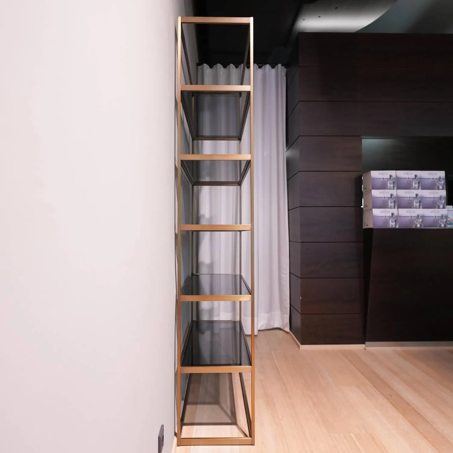 Eichholtz Regale|Regal Omega Gebürstetes Messing Finish Inklusive Glasplatten