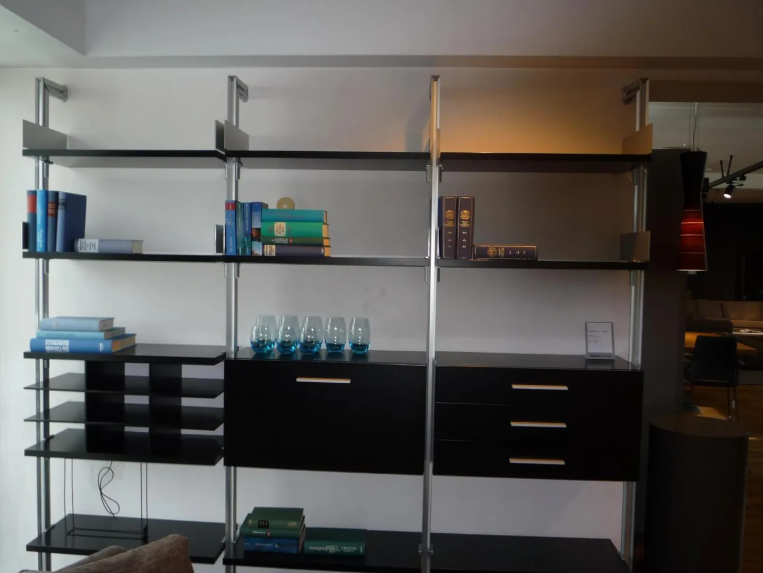 ARSnova Regale|Regal Quattro Plus Aluminium Silber Böden und Hänge-Elemente Lack Schwarz