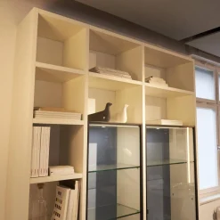 Porro Regale|Regal System Mattlackiert Weiß Türen Aus Iron Glas Transparent Mit Beleuchtung