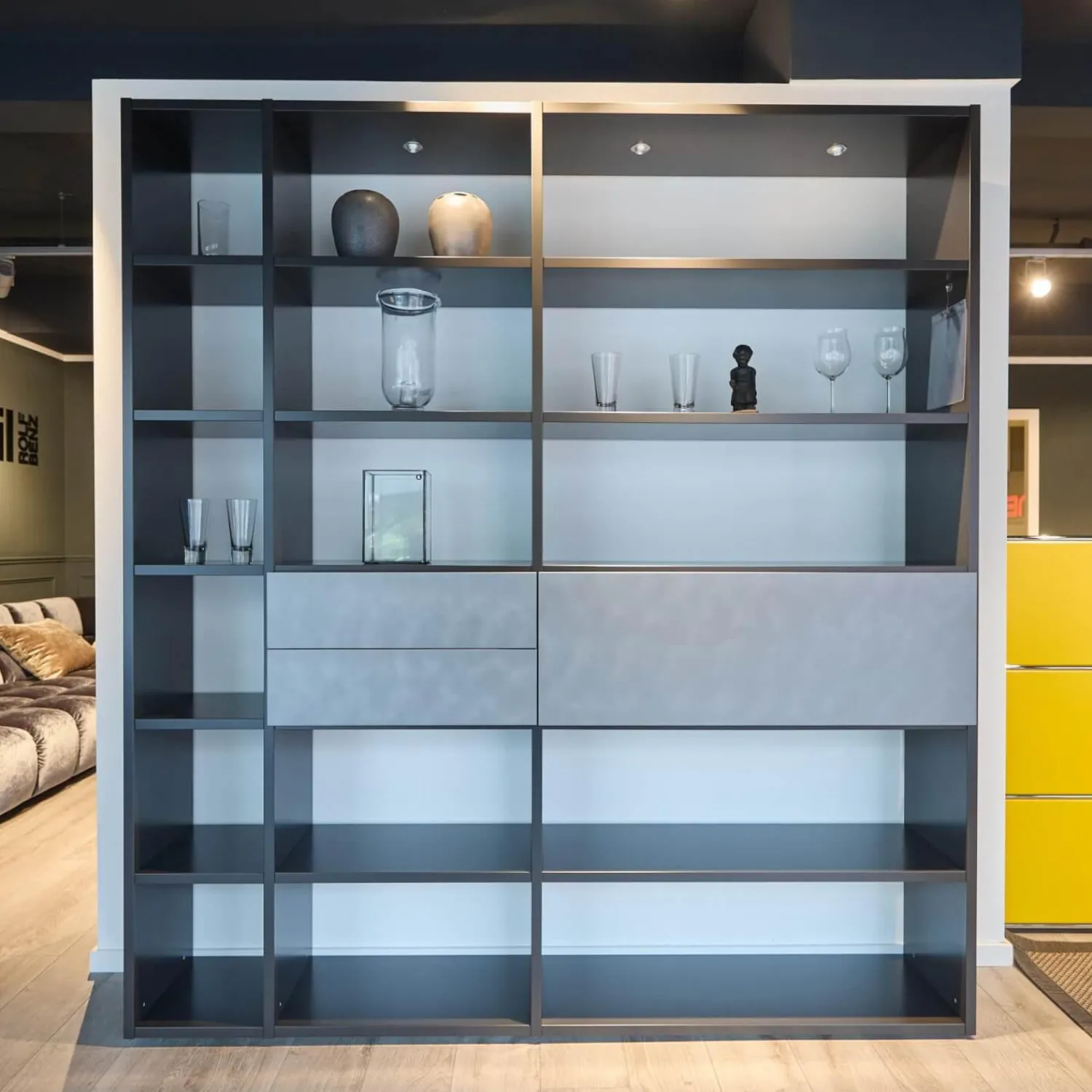 WK Wohnen Regale|Regal WK-420 Viva Glattlack Cosmos-Schwarz Fronen Lack Stahl Hell Gebürstet Mit Beleuchtung